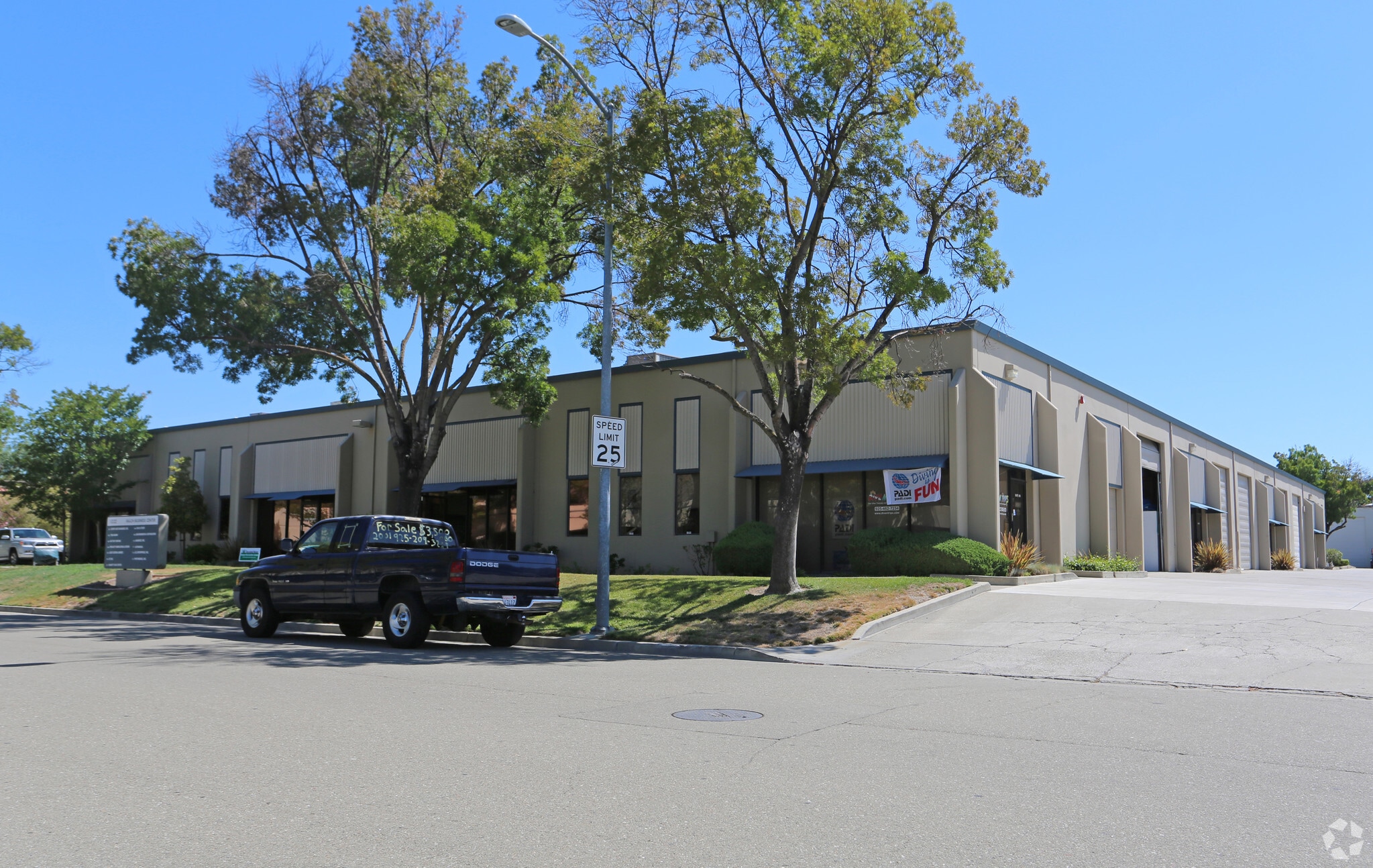 1040 Serpentine Ln, Pleasanton, CA for Rent