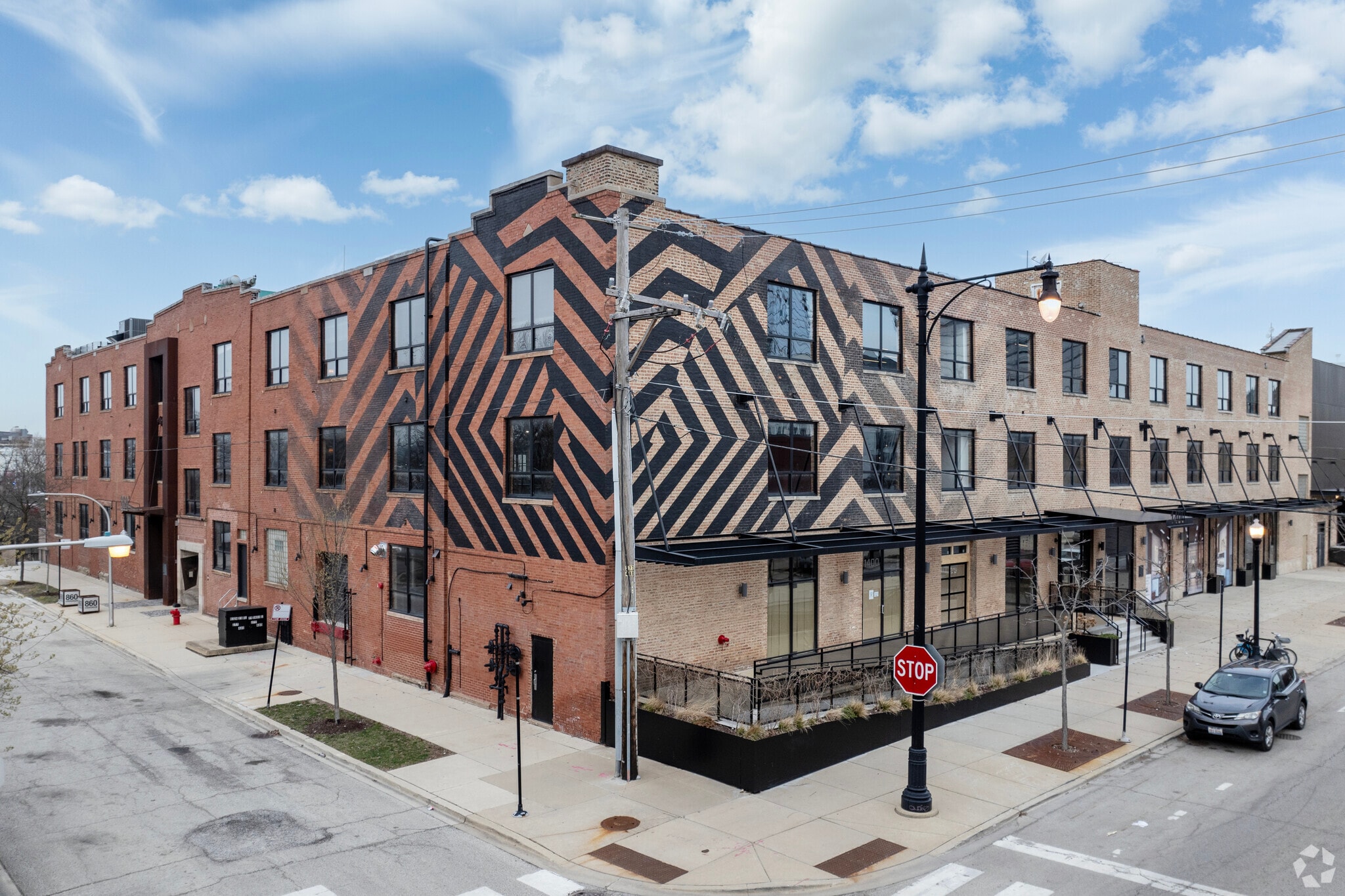 1400 N Kingsbury St, Chicago, IL for Rent