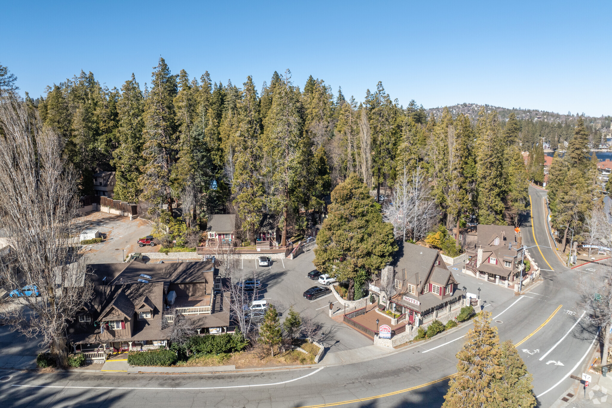 300 Highway 173 Hwy, Lake Arrowhead, CA for Sale