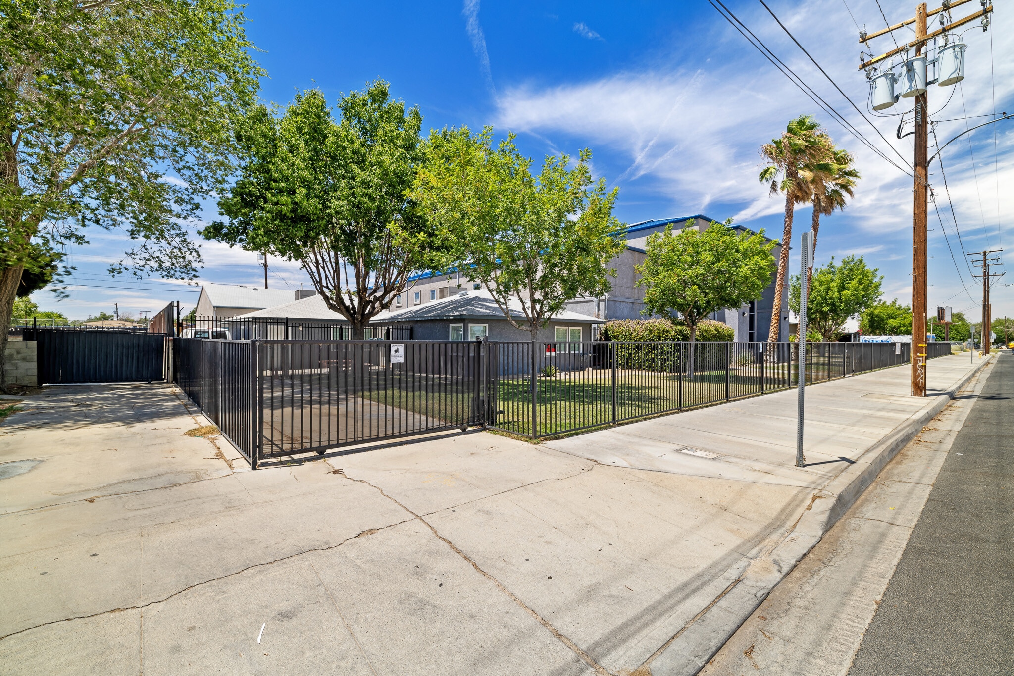 44339 Beech Ave, Lancaster, CA for Rent
