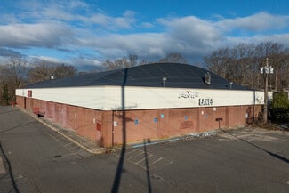 Smithtown, NY Retail - 200 Landing Ave
