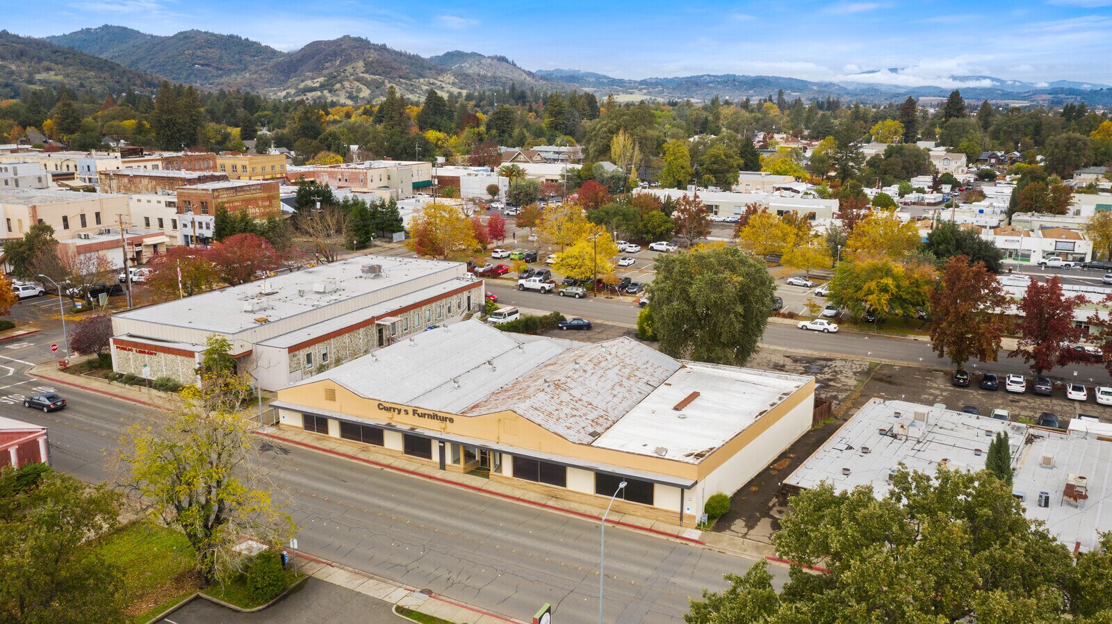 214 E Perkins St Ukiah, CA 95482 Retail Property for Lease on