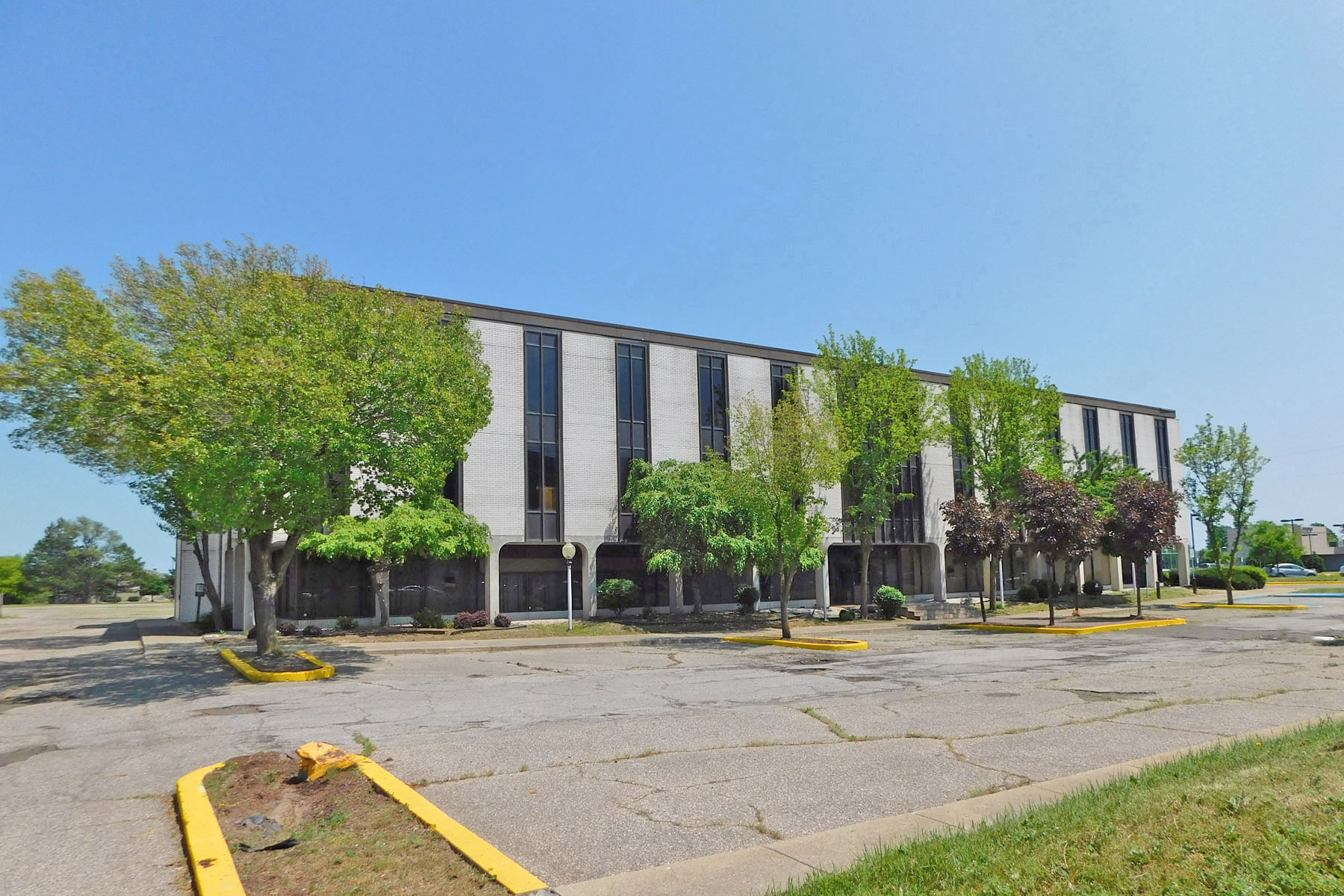 30100 Van Dyke Ave, Warren, MI for Sale