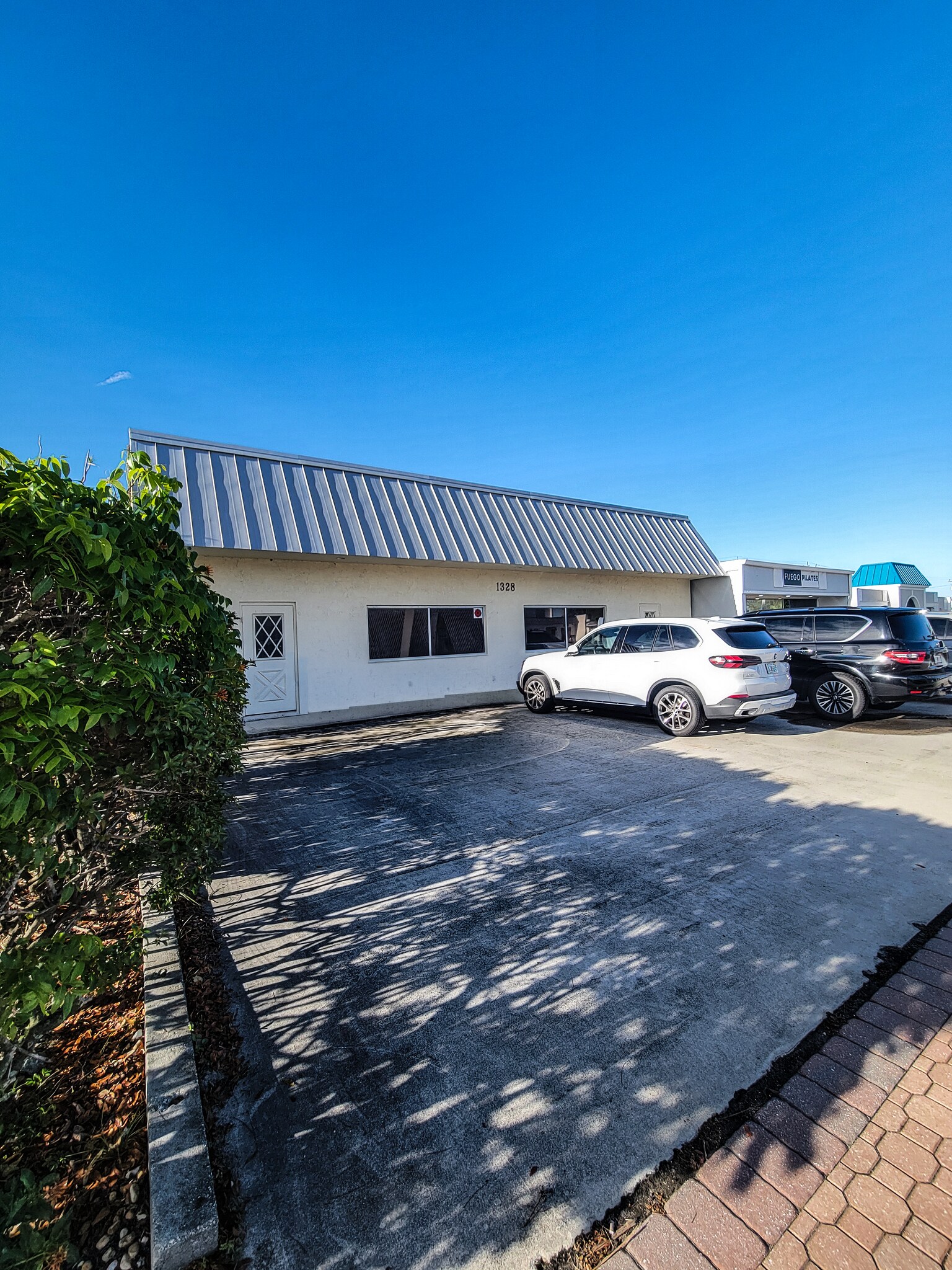 1328 Lafayette St, Cape Coral, FL for Sale