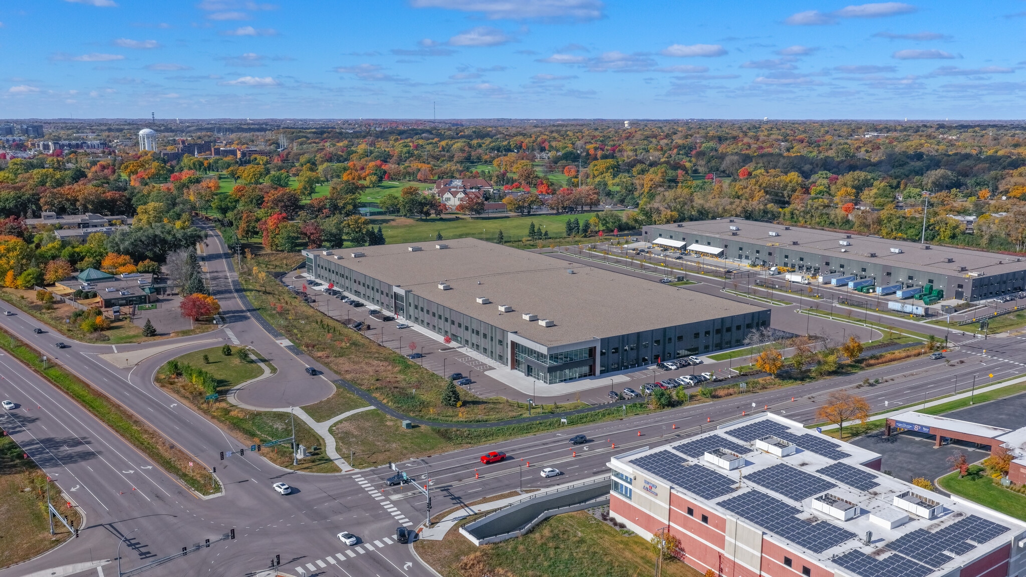 651 Douglas Dr N, Golden Valley, MN for Rent