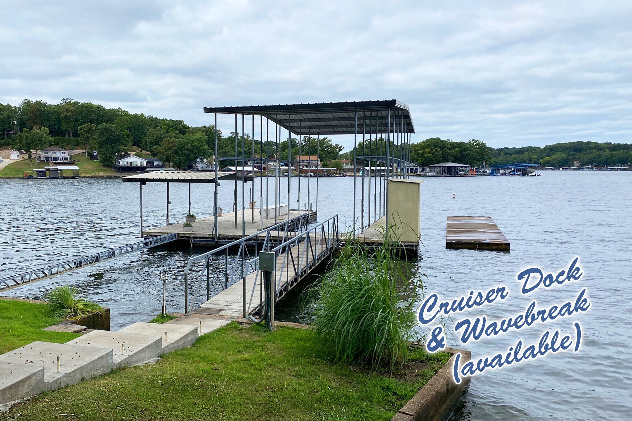 393 Gardenia Cir, Sunrise Beach, MO for Sale