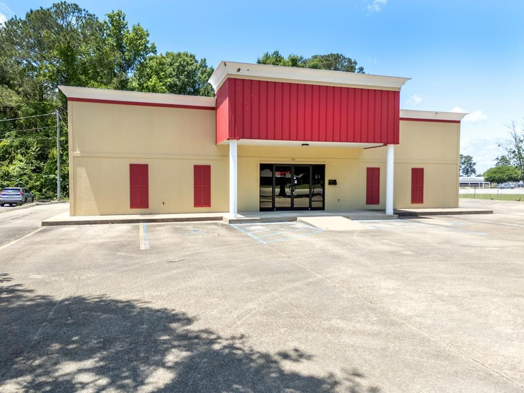 511 State Docks Rd, Eufaula, AL for Sale