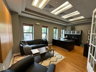 St Charles, IL Office - 202 W Main St St Charles, IL Office - 202 W Main St