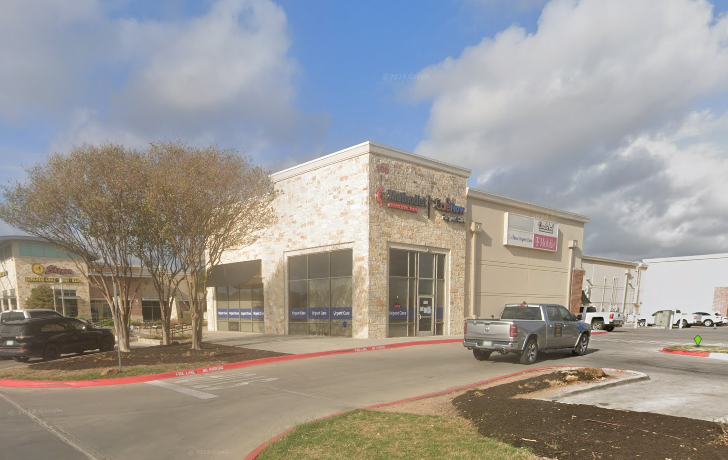 Central Plaza, New Braunfels, TX for Sale