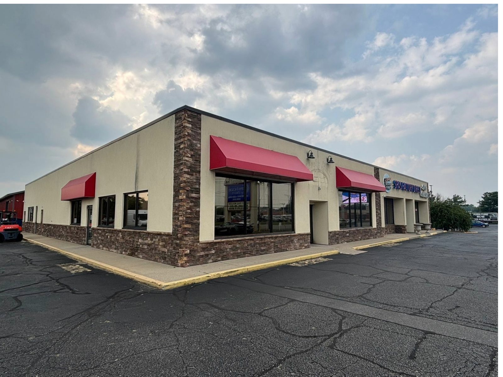 3915-3919 Grape Rd, Mishawaka, IN for Rent