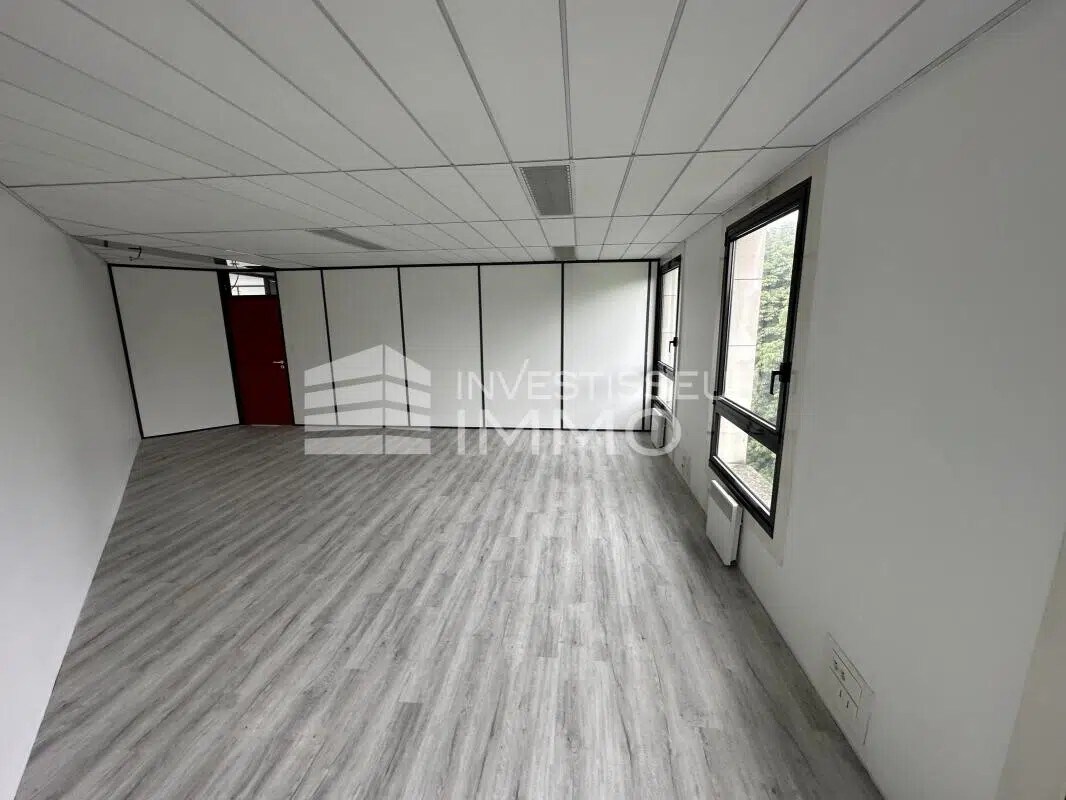 , Lognes, SEM for Sale