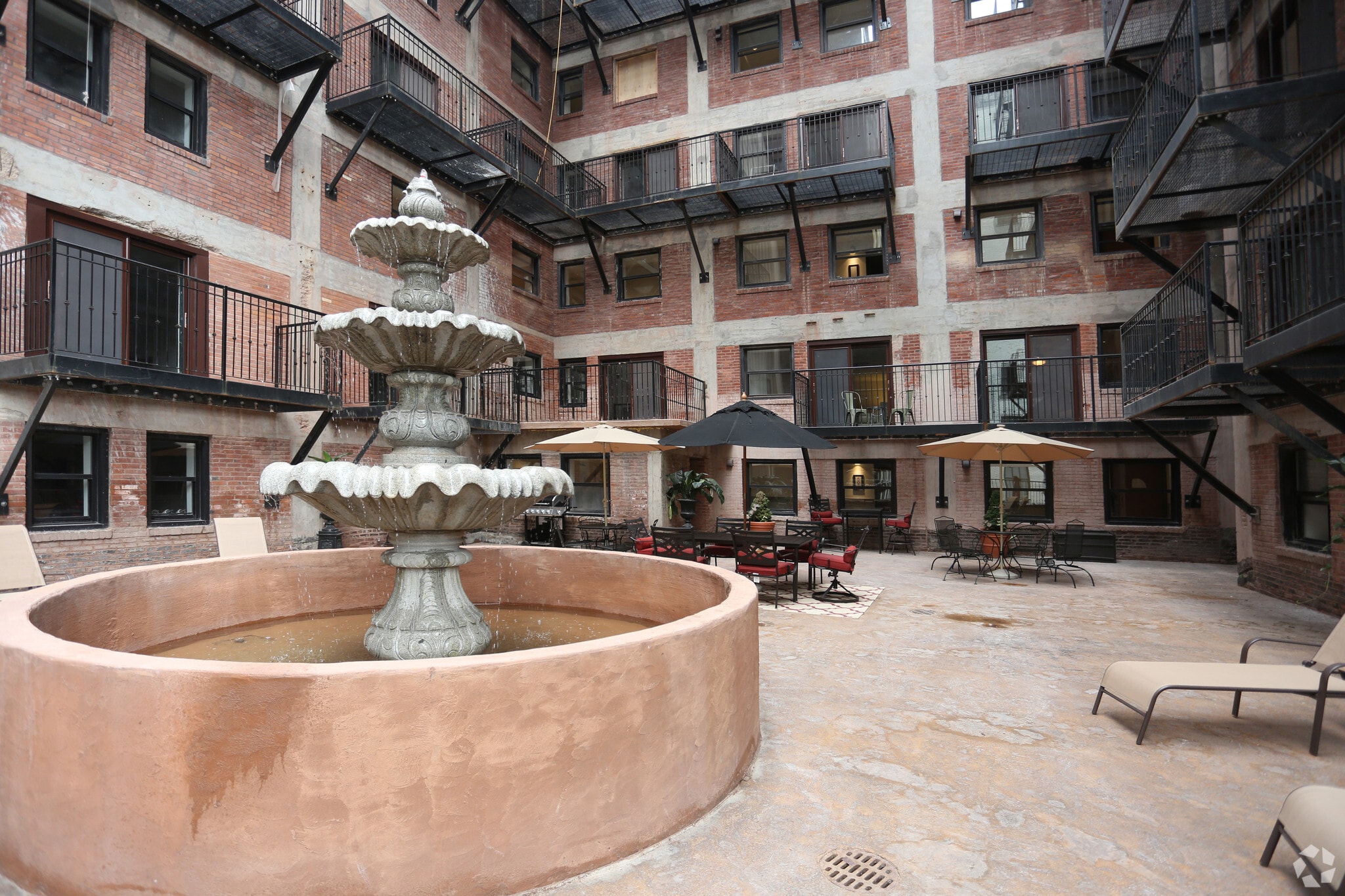 1014-1024 Locust St, Saint Louis, MO for Sale