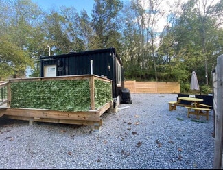 Lexington, KY Specialty - 6313 Old Jacks Creek Rd