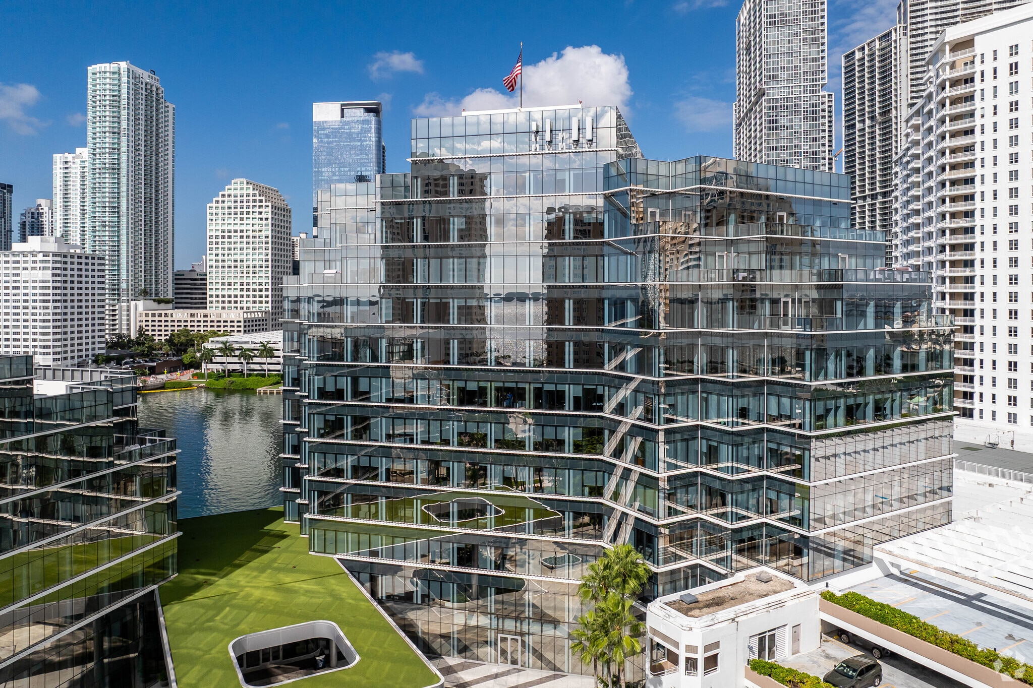 601 Brickell Key Dr, Miami, FL for Rent