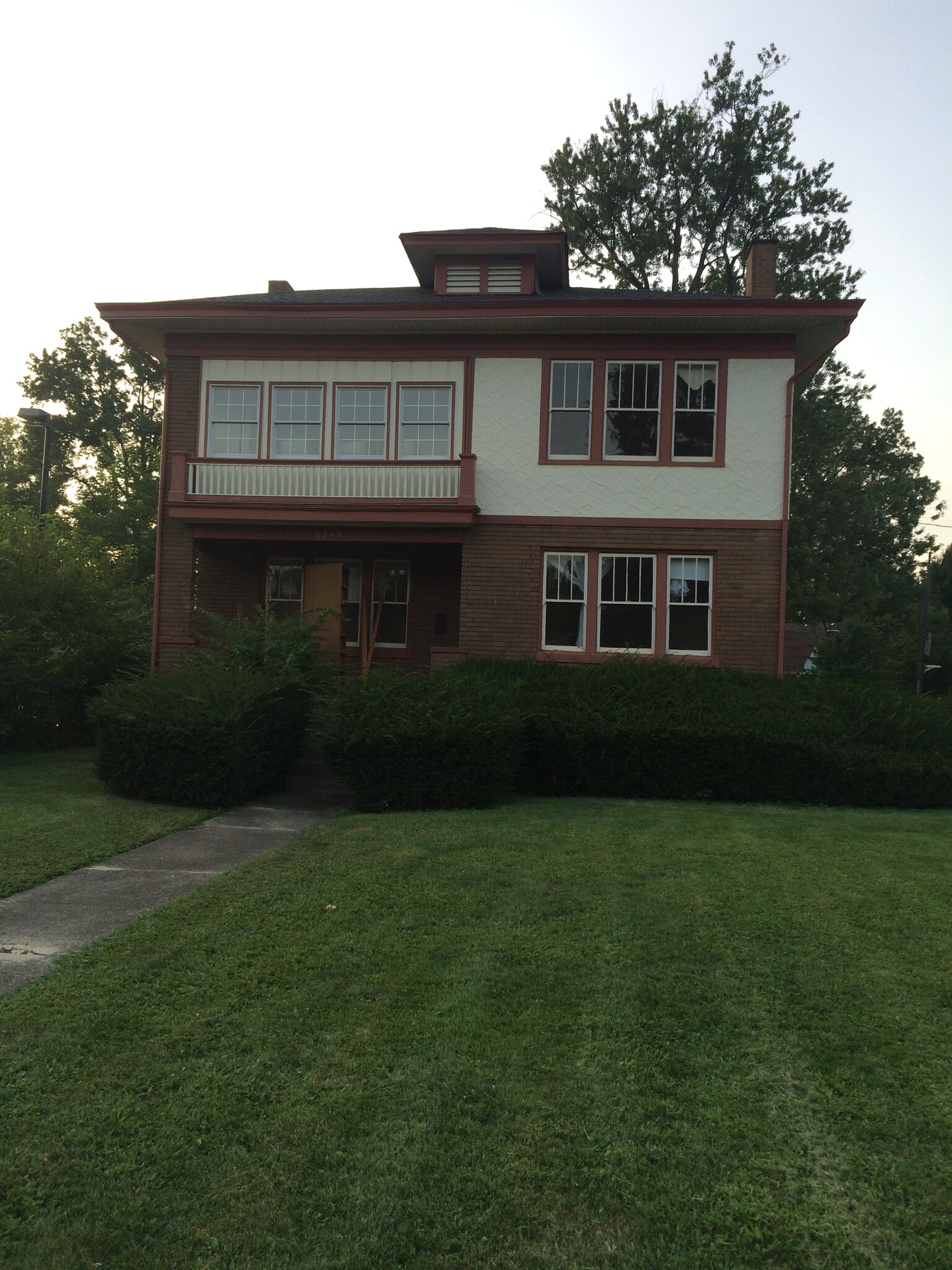 6203 Grand Vista Ave, Cincinnati, OH for Sale