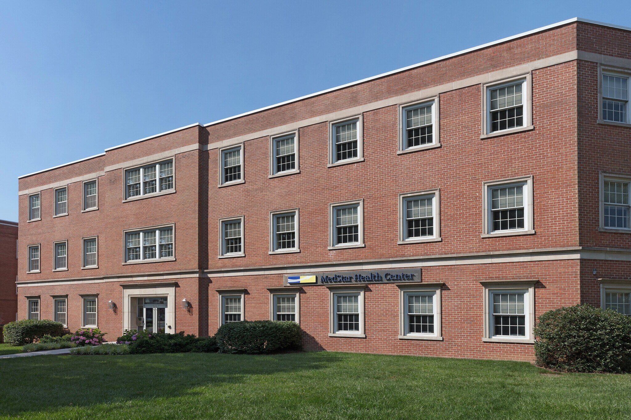 4910 Massachusetts Ave NW, Washington, DC for Rent