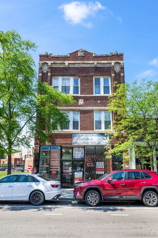 Chicago, IL Storefront Retail/Residential - 2822 N Milwaukee Ave