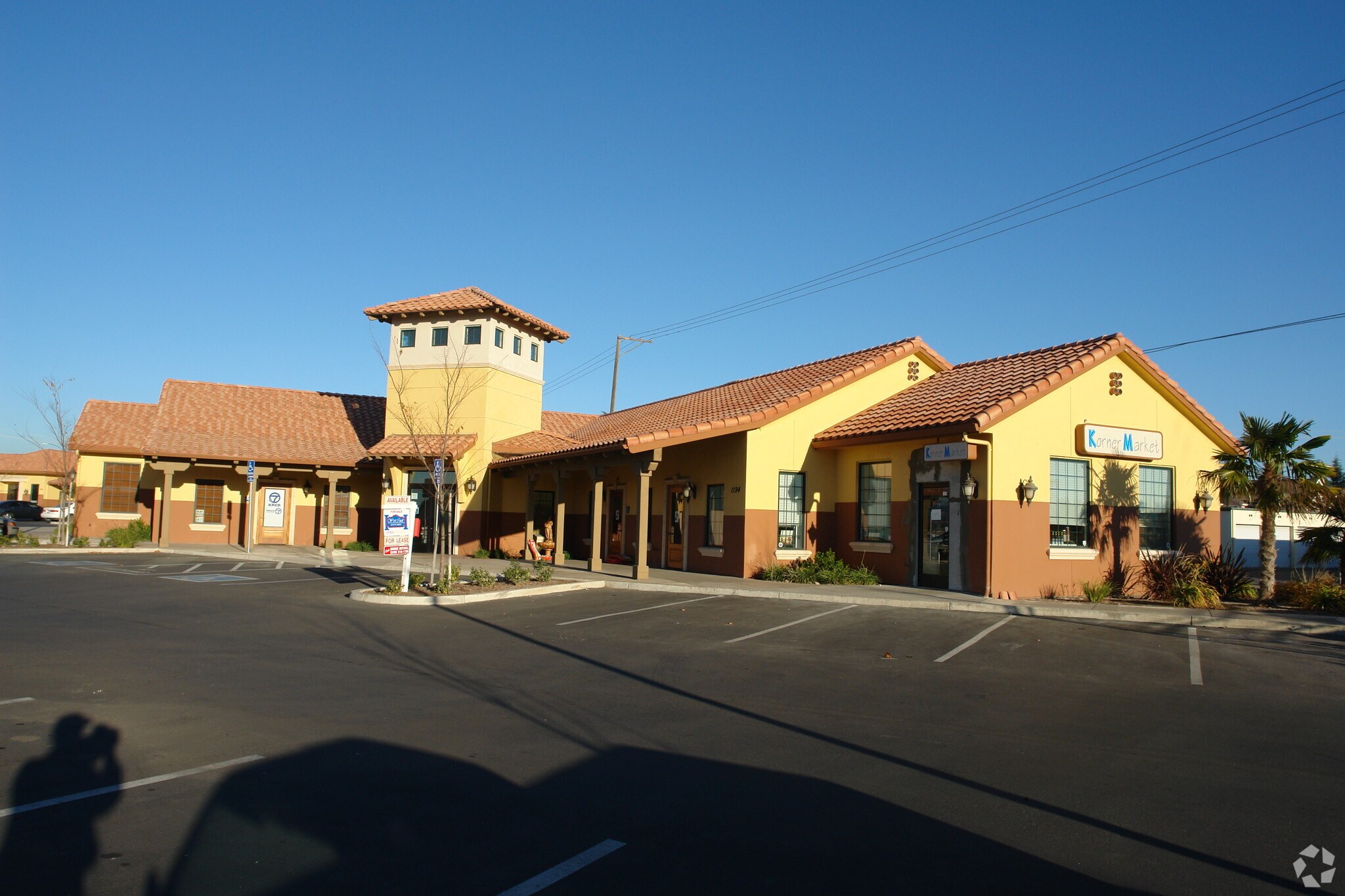 1194 E Lassen Ave, Chico, CA for Rent