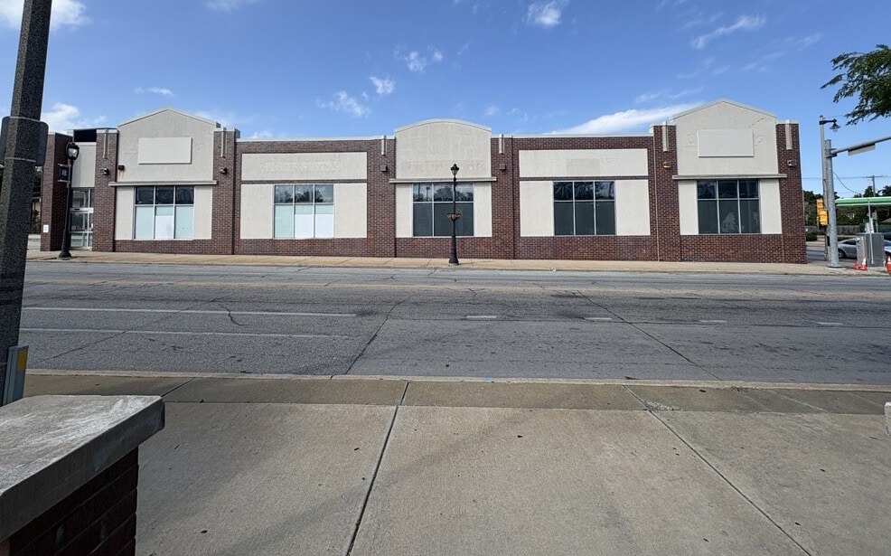 3030 W Villard Ave, Milwaukee, WI for Rent