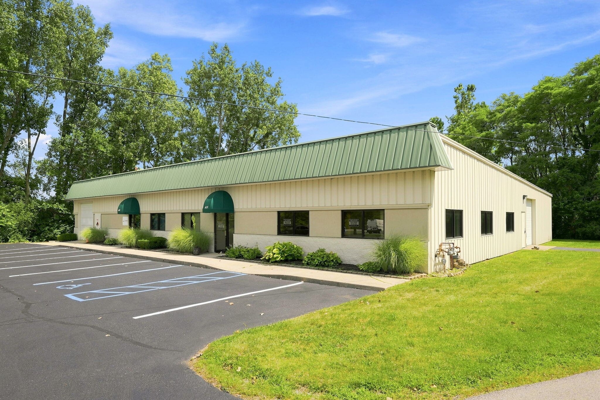 615-619 Commerce Rd, Richmond, IN for Rent