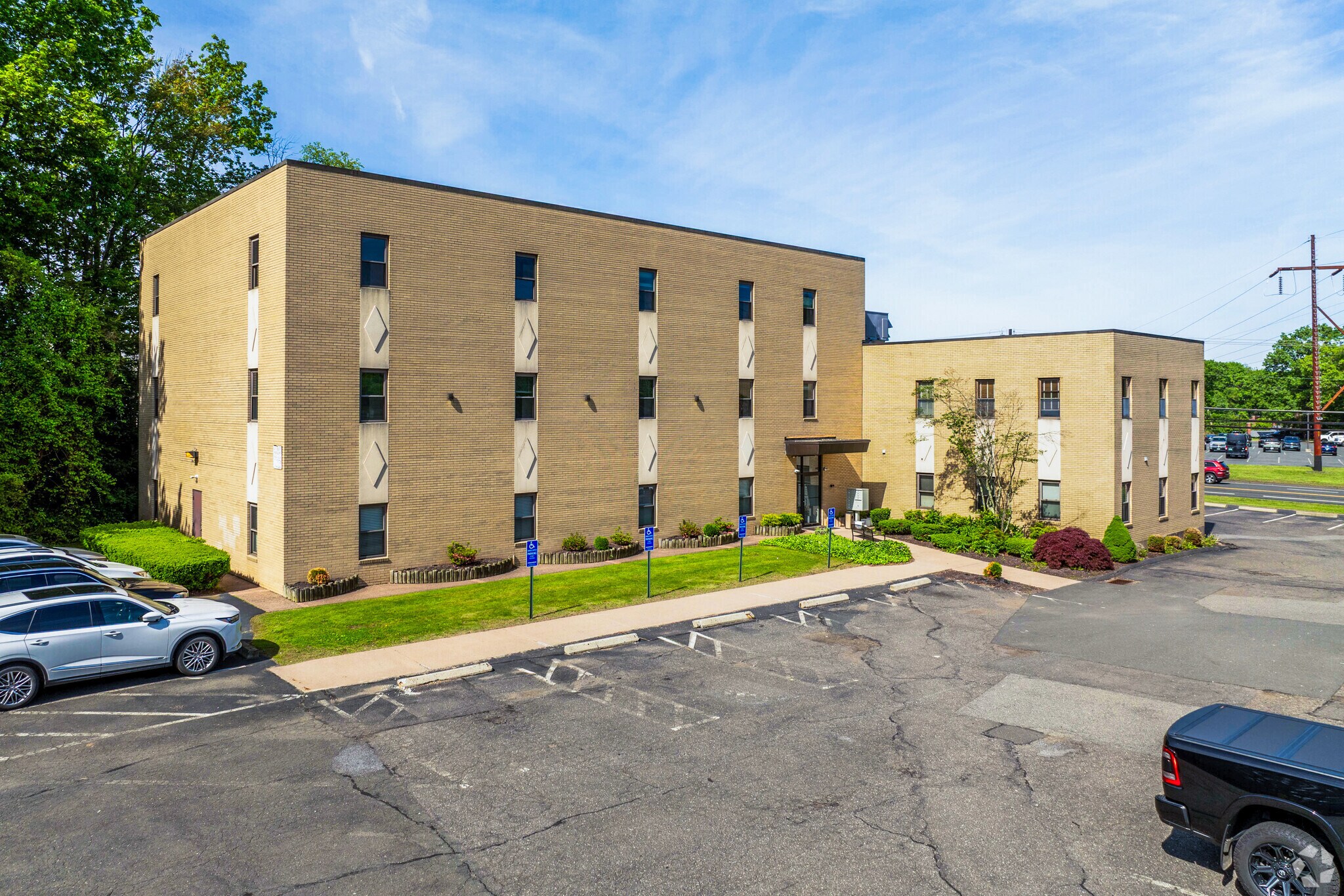 351 Merline Rd, Vernon, CT for Sale