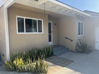 Lakewood, CA Apartments - 11342 215th St