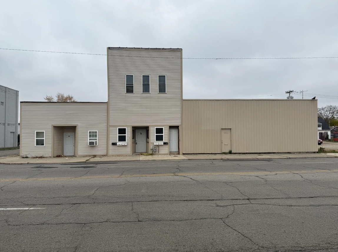 1517-1525 S Walnut St, Muncie, IN for Sale
