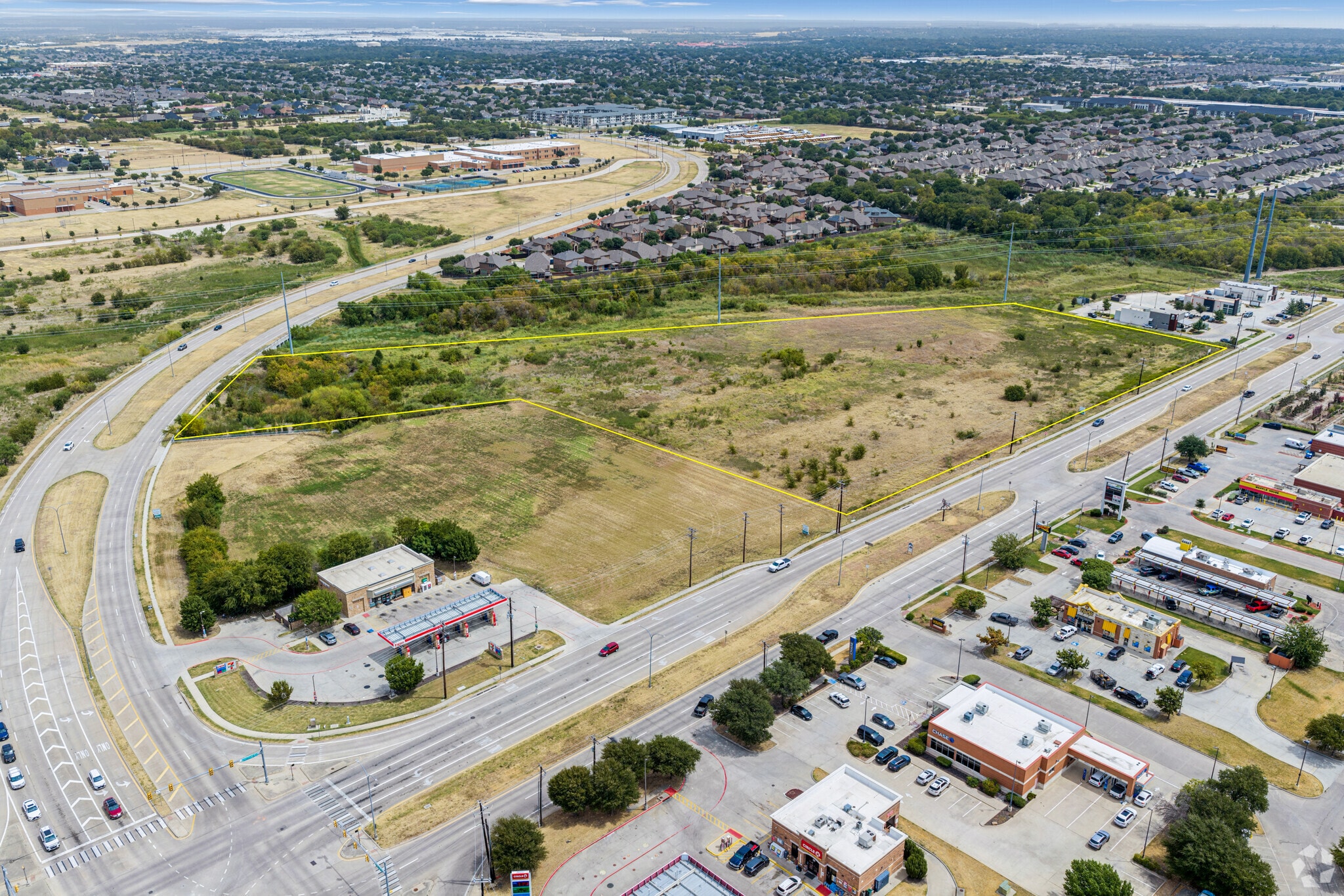 NEQ Golden Triangle Blvd & Beach St, Keller, TX for Sale