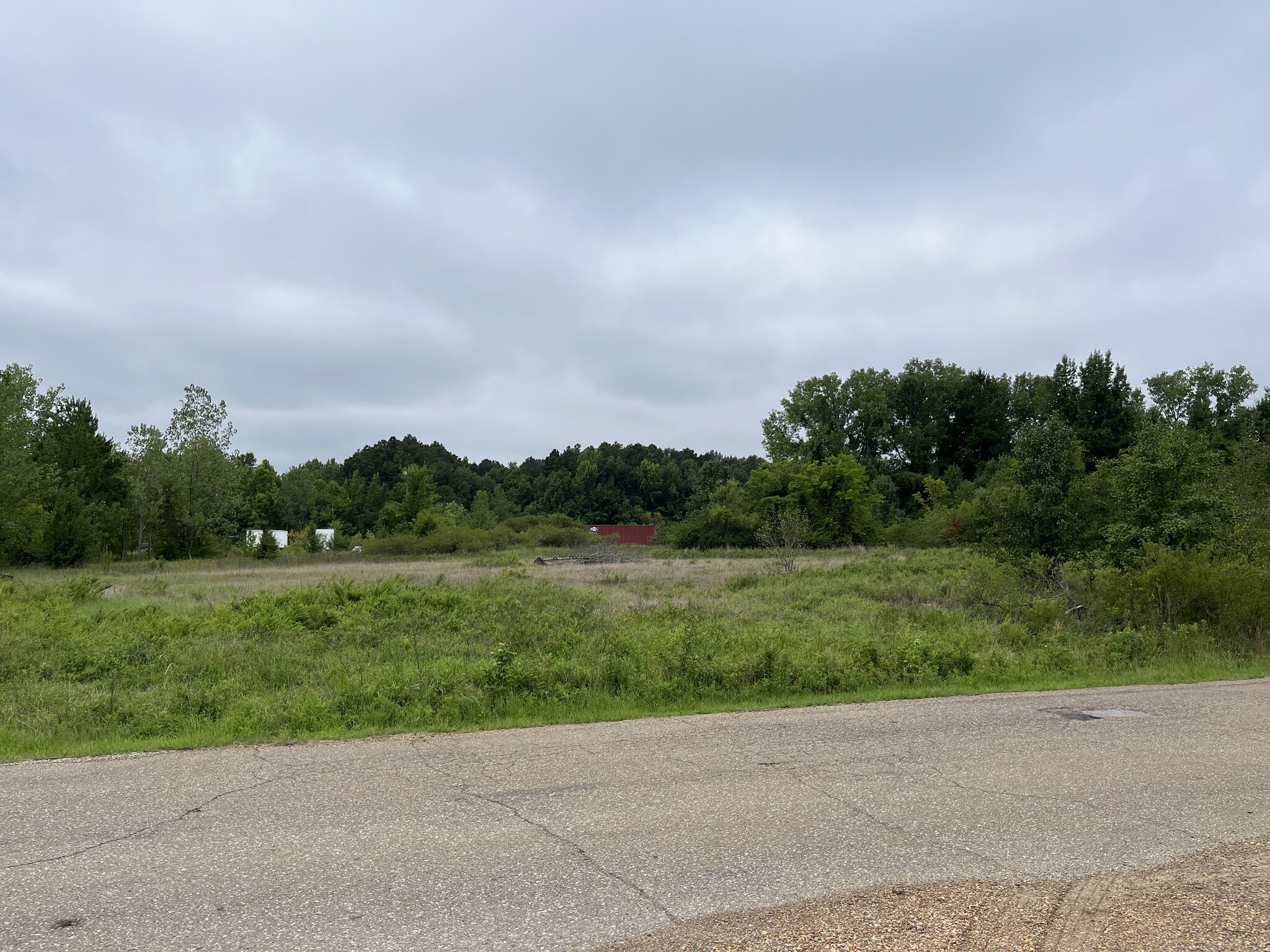 Plymouth Road, Columbus, MS for Sale