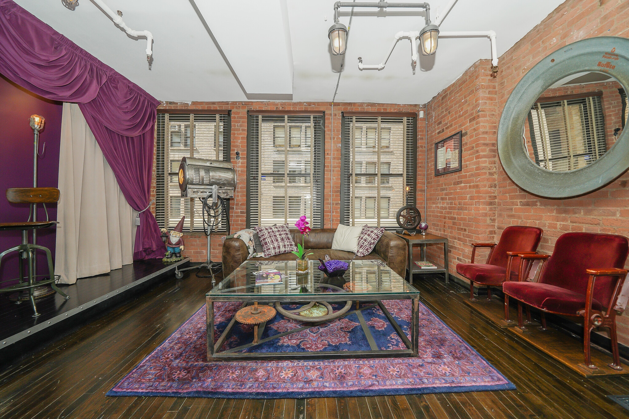 247 W 36th St, New York, NY for Rent
