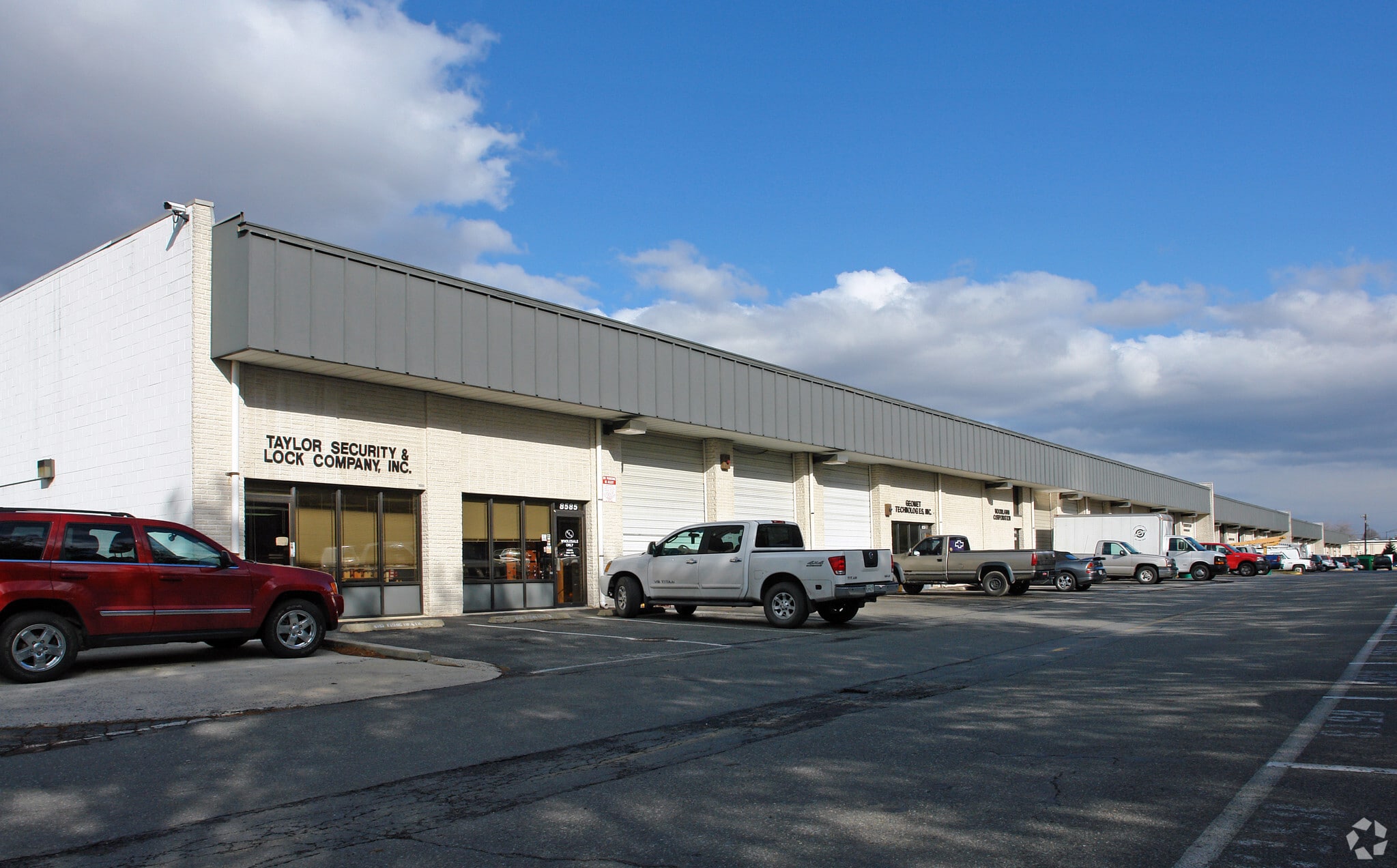 8501-8585 Atlas Dr, Gaithersburg, MD for Rent