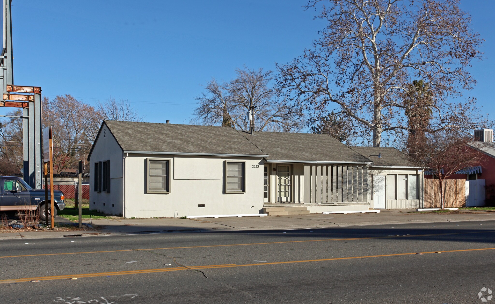 2223 Marconi Ave Sacramento, CA 95821 Office Property for Lease on