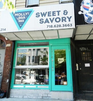 Brooklyn, NY Retail - 214 Knickerbocker Ave