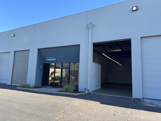 Signal Hill, CA Industrial - 1390 E Burnett St