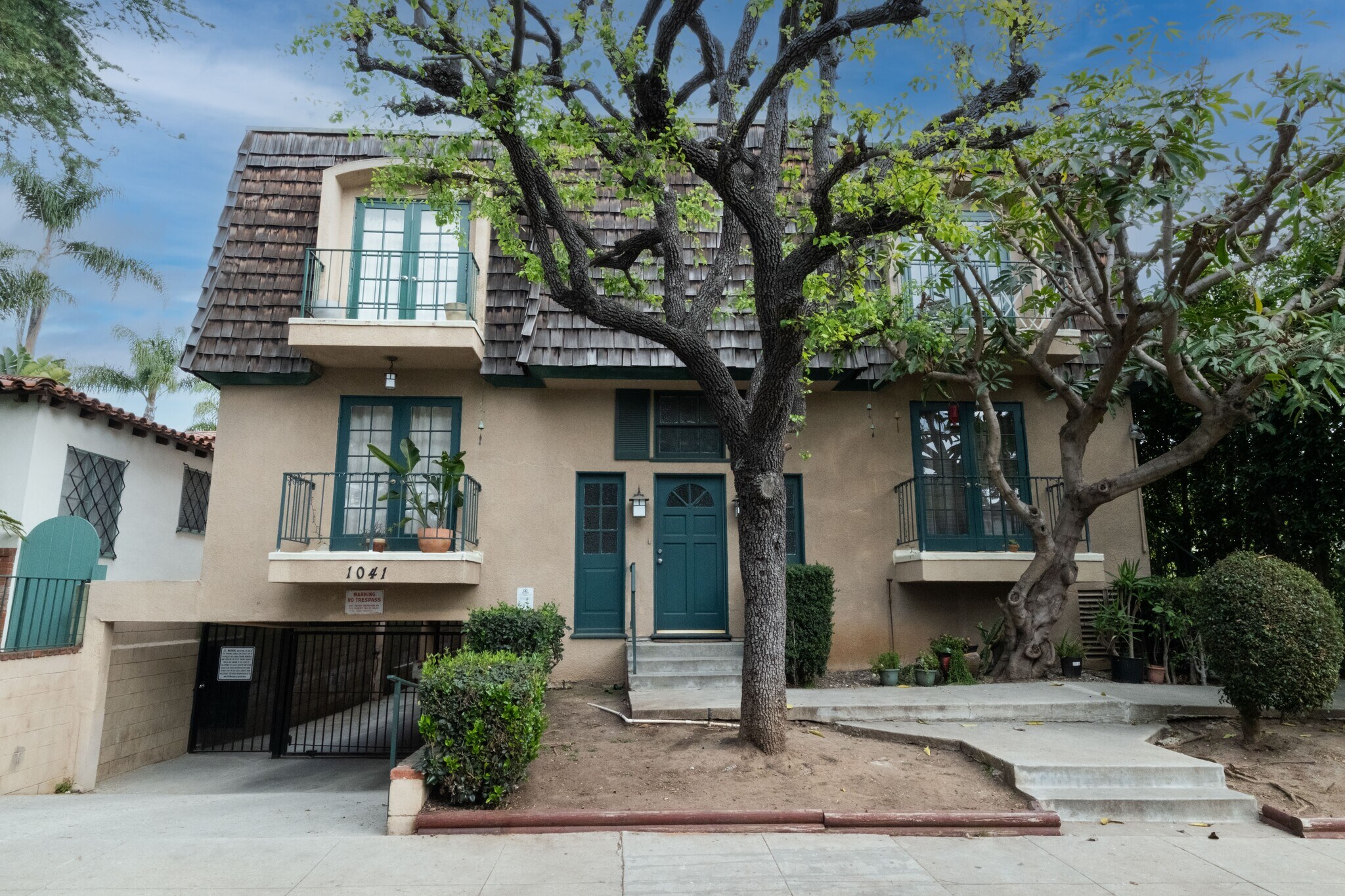 1041 9th St, Santa Monica, CA for Sale