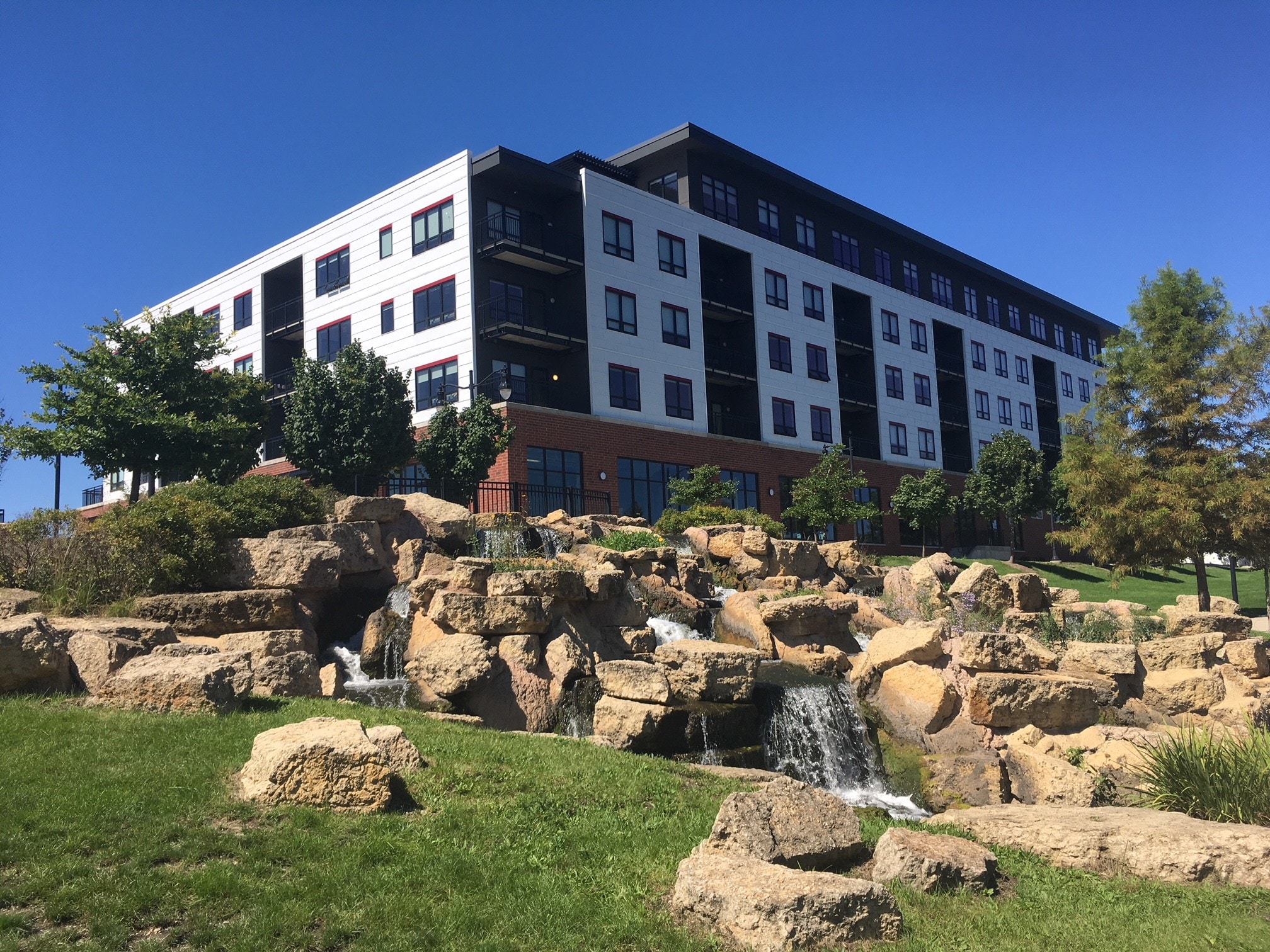 302-310 S 1st St, Champaign, IL for Rent
