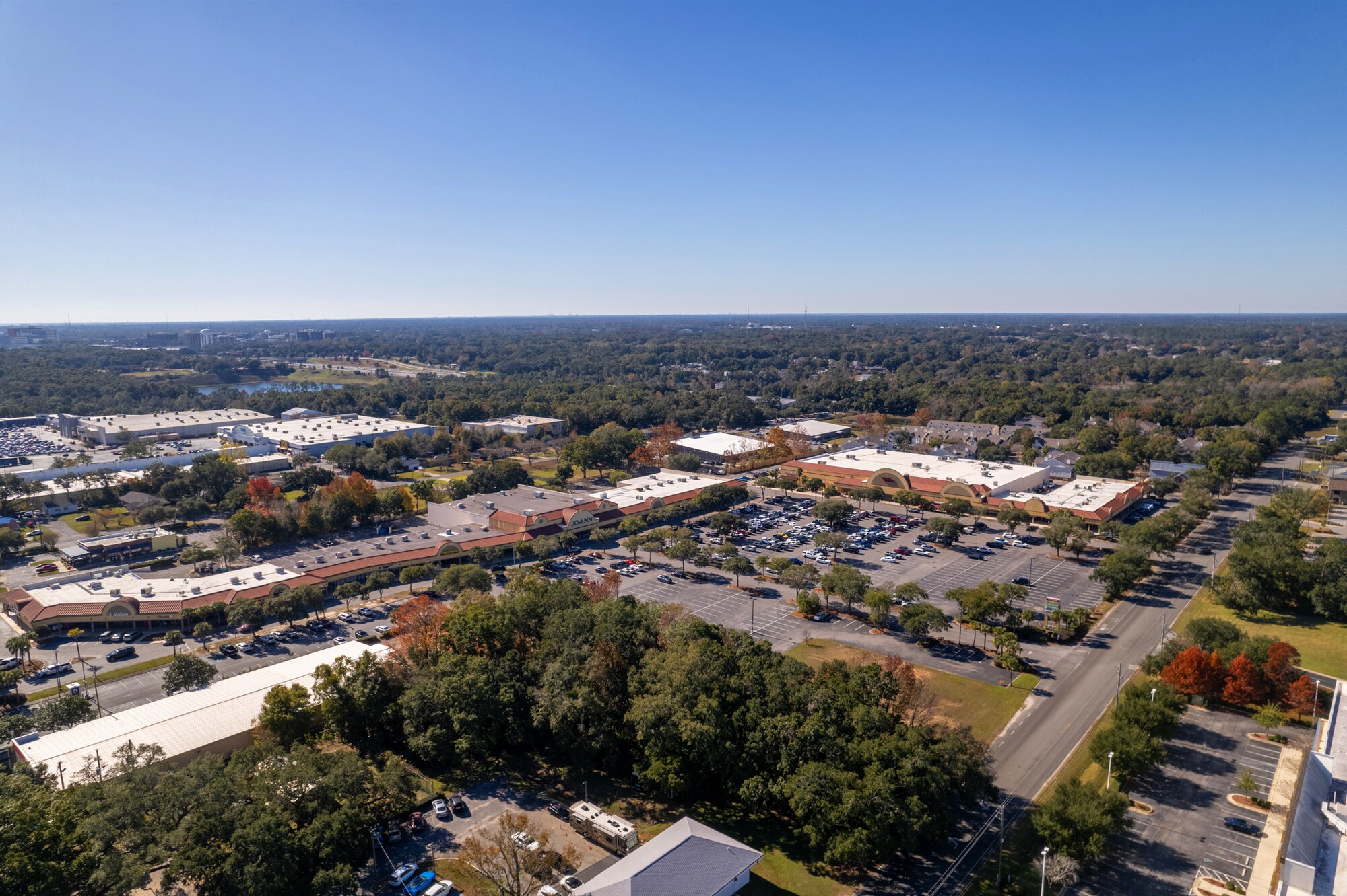 6601 N Davis Hwy, Pensacola, FL for Rent