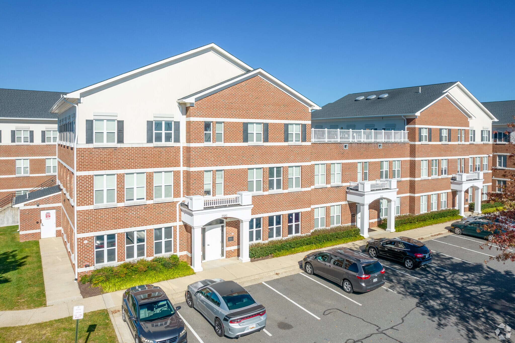 7300-7350 Heritage Village Plz, Gainesville, VA for Rent