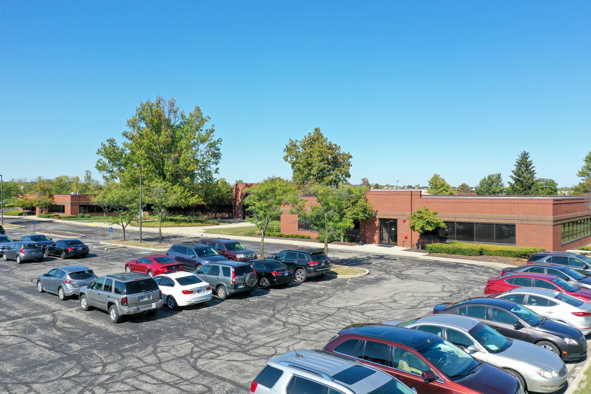 9795 Crosspoint Blvd, Indianapolis, IN for Rent