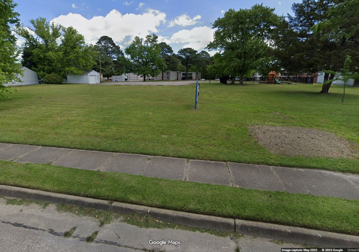 8918 Tidewater Dr, Norfolk, VA for Sale