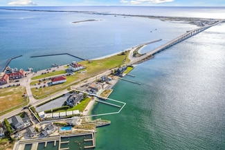 Hampton Bays, NY Hospitality - 32 Lighthouse Rd