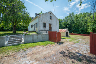 Clarksburg, MD Storefront Retail/Office - 23356 Frederick Rd