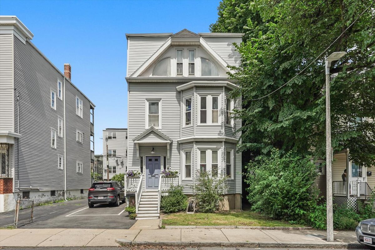 14 Horace St, Boston, MA for Sale