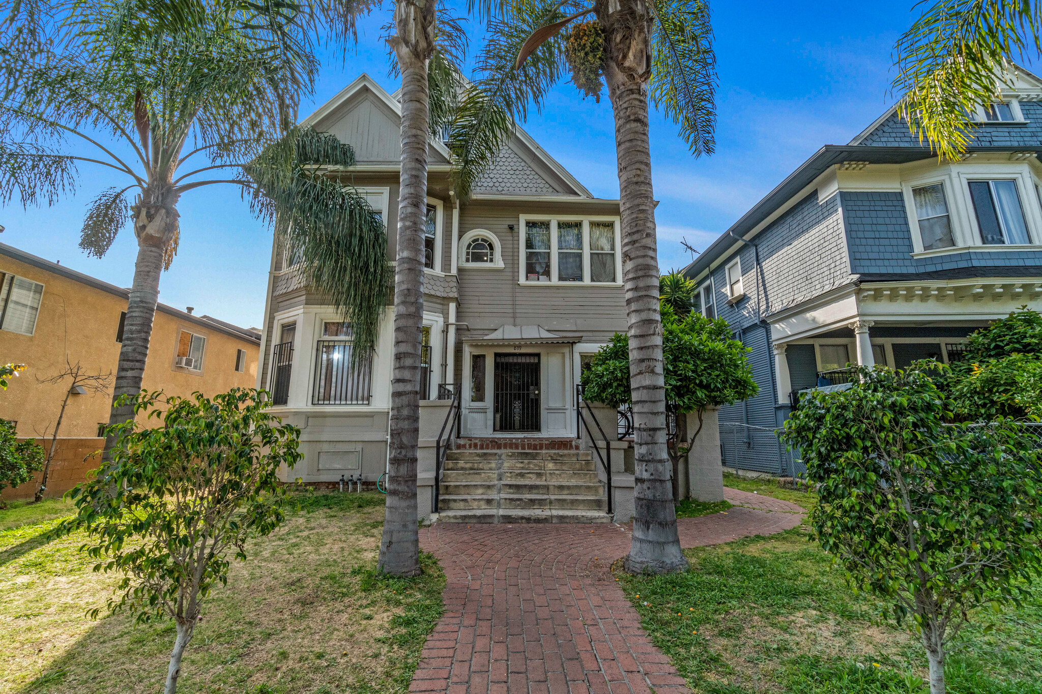 819 Beacon Ave, Los Angeles, CA for Sale