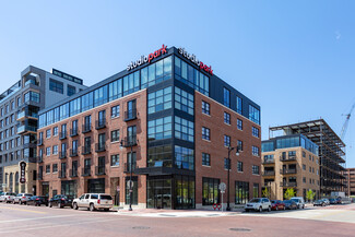 Grand Rapids, MI Retail - 122 Oakes St SW