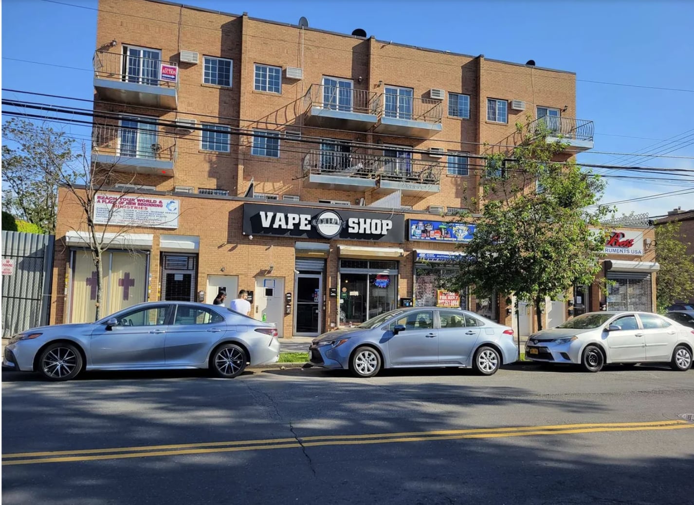 10508 101st Ave, Ozone Park, NY for Rent