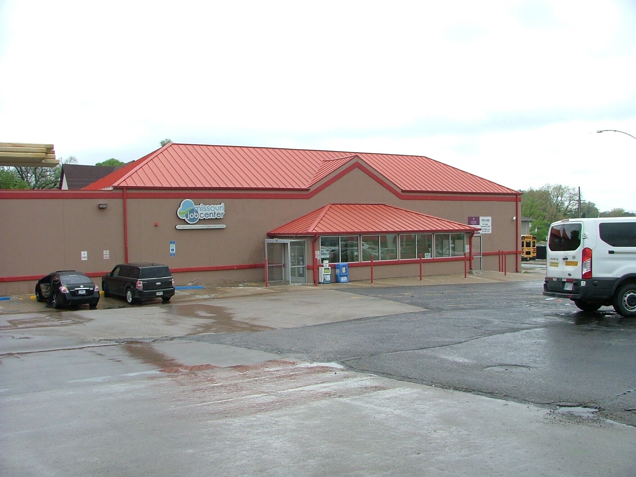 2202 Frederick Ave, Saint Joseph, MO for Rent