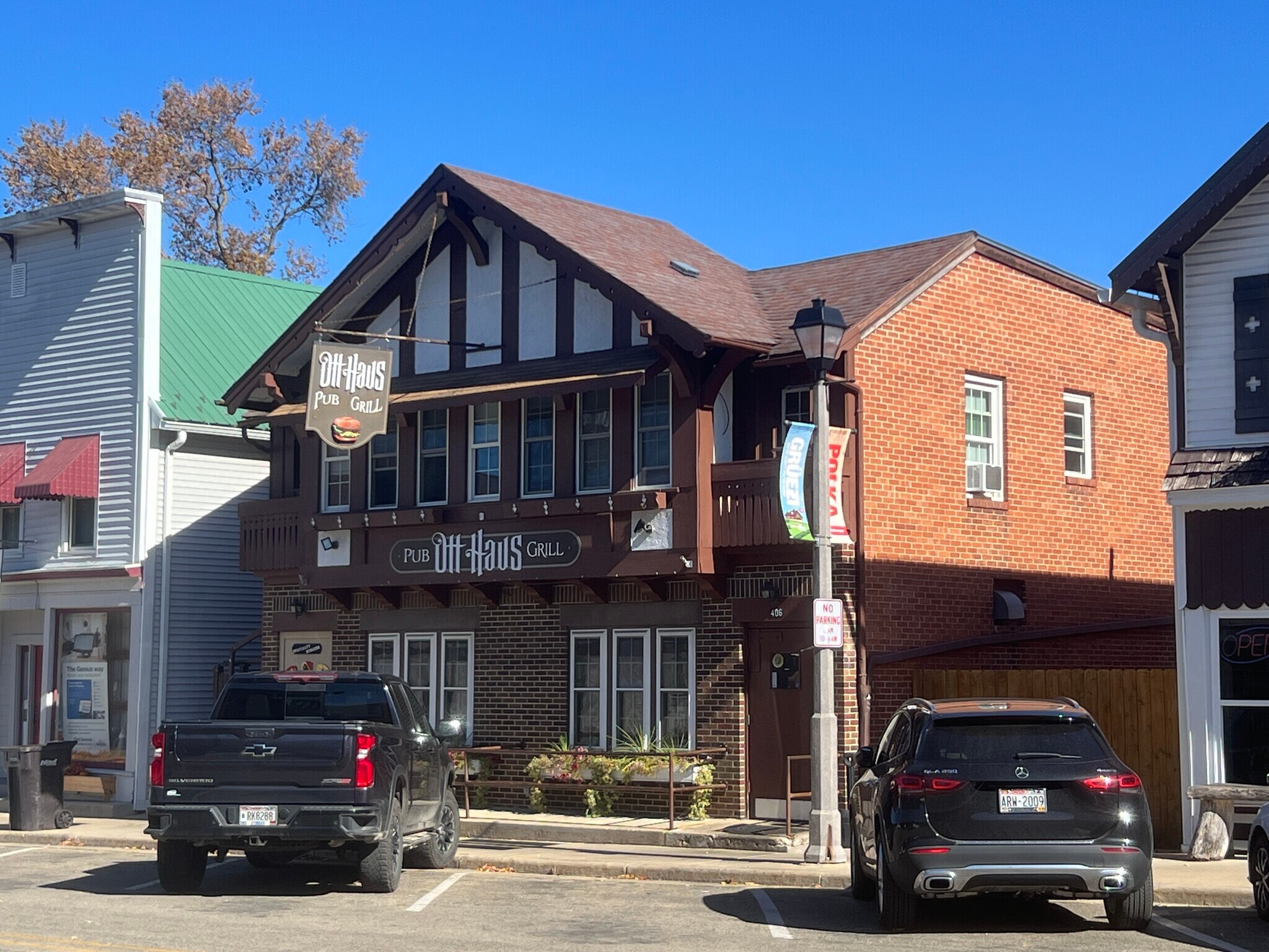 406 2nd St, New Glarus, WI for Sale