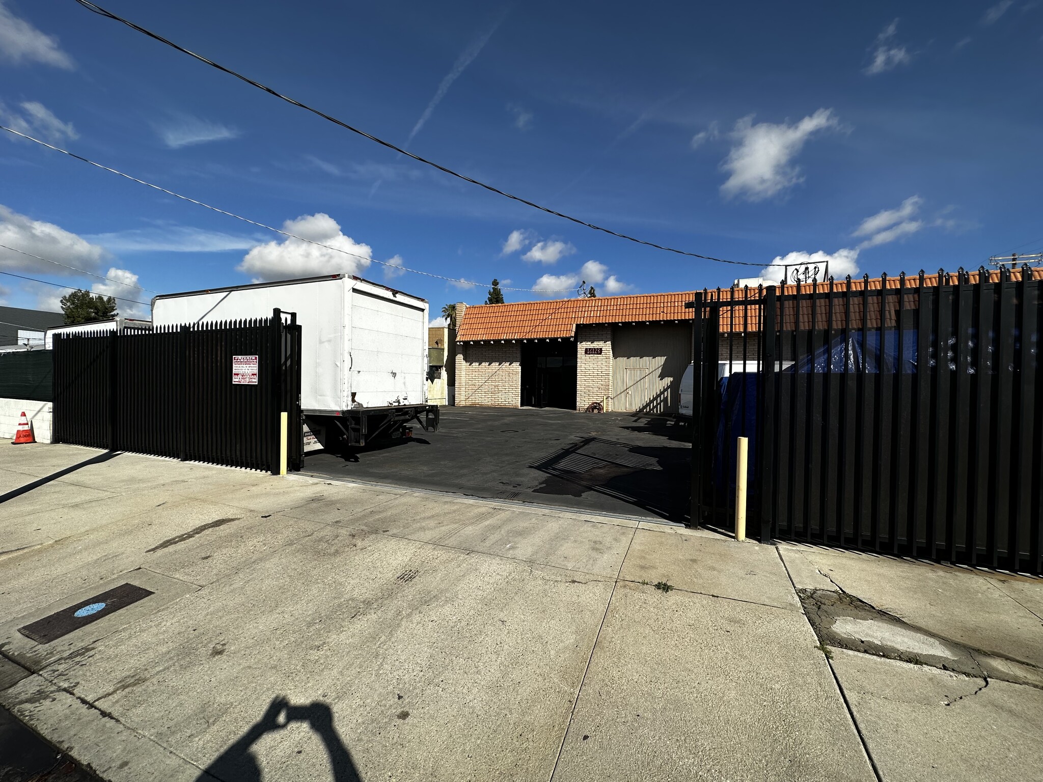 16117-16123 Cohasset St, Van Nuys, CA for Rent