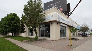 Toronto, ON Retail - 3302 Dufferin St